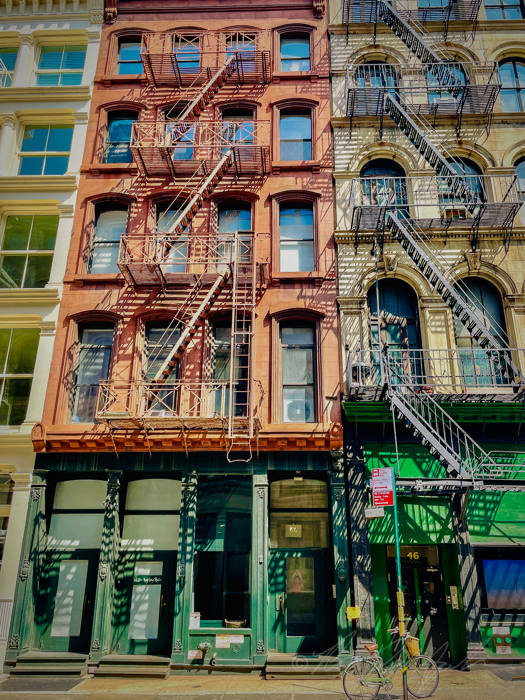 2. Tribeca 2022.jpg